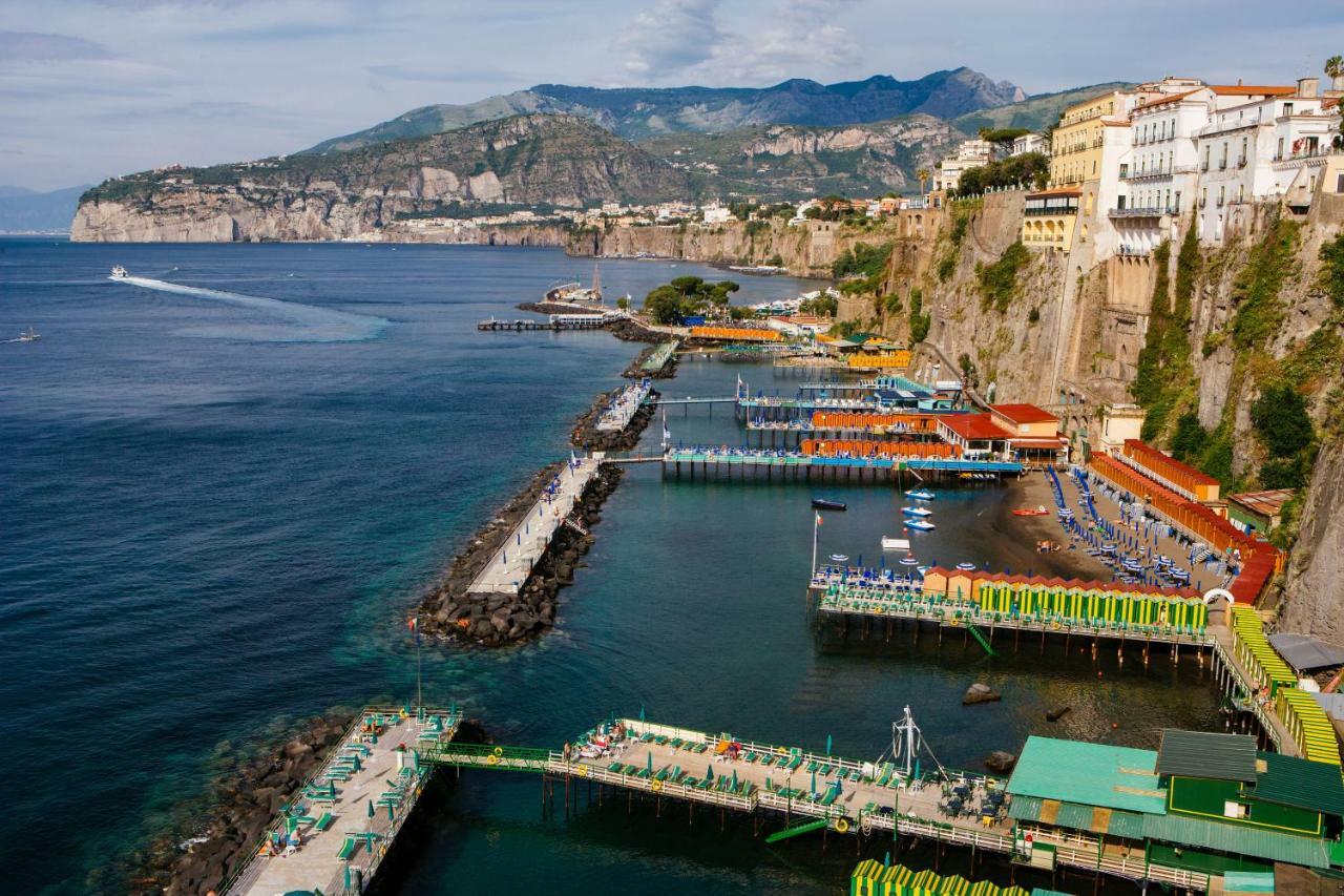 Le Muse Suite Sorrento Dış mekan fotoğraf